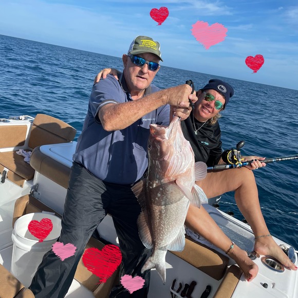 Poshmark profile picture for @hurricane